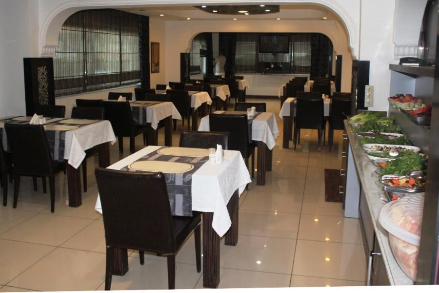 Denizhan Hotel Antalya Eksteriør billede