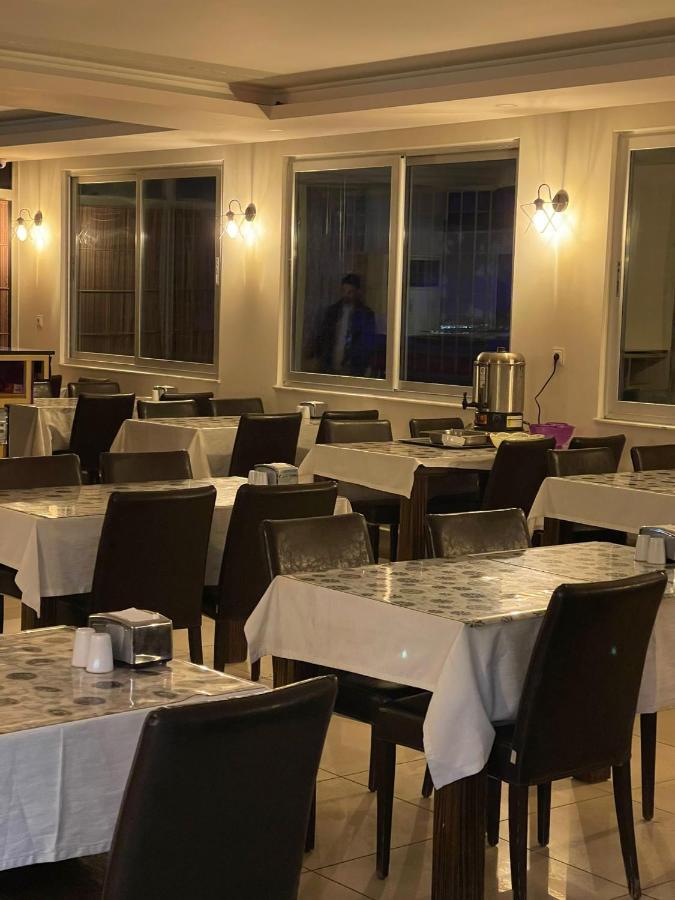 Denizhan Hotel Antalya Eksteriør billede