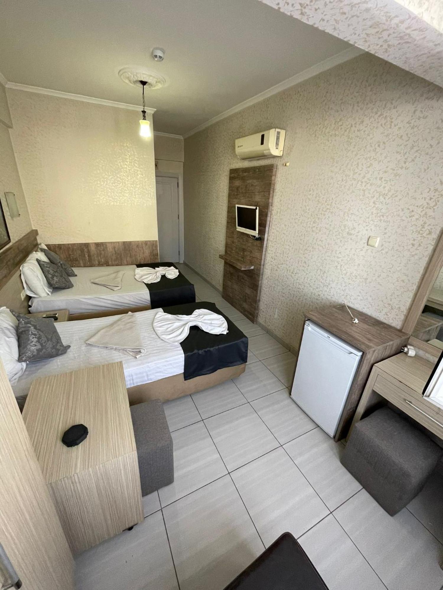 Denizhan Hotel Antalya Eksteriør billede
